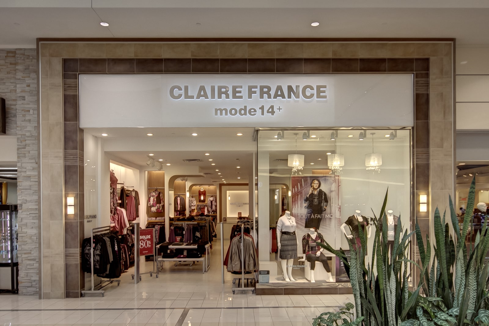 Claire-France-001-min